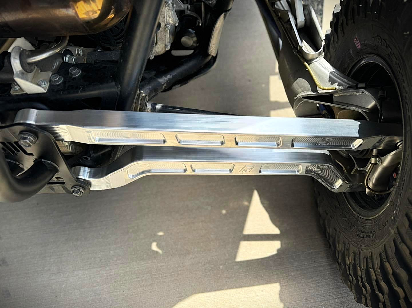 Polaris RZR Pro R/Turbo R/Pro S High-Clearance Billet Radius Rods